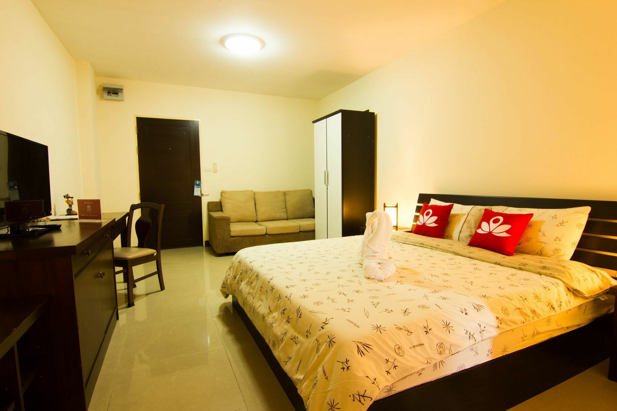 Zen Rooms Sukhumvit 81 Bangkok Ngoại thất bức ảnh