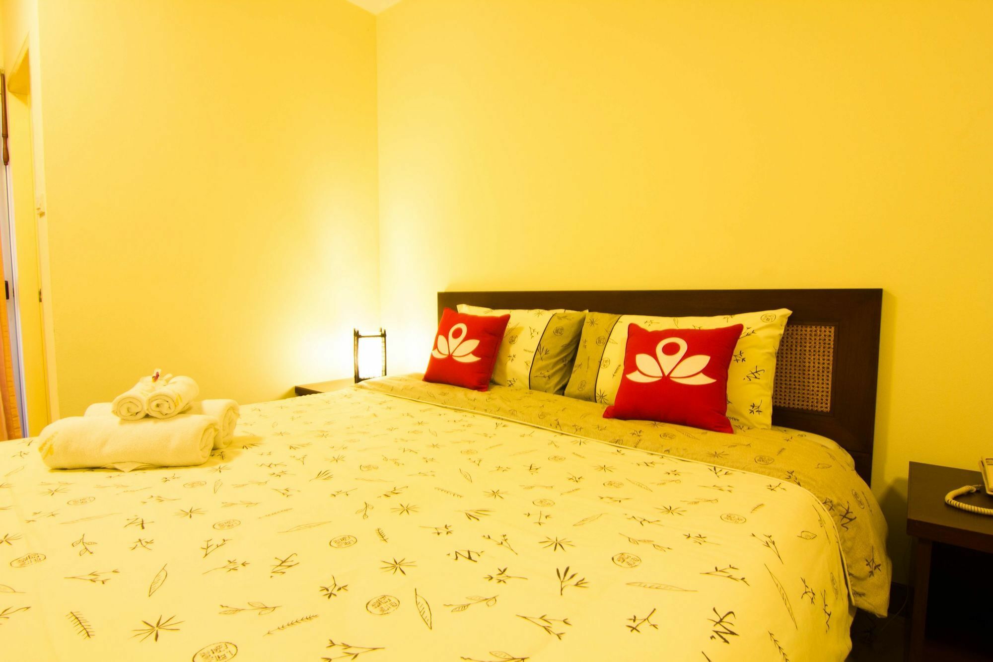 Zen Rooms Sukhumvit 81 Bangkok Ngoại thất bức ảnh