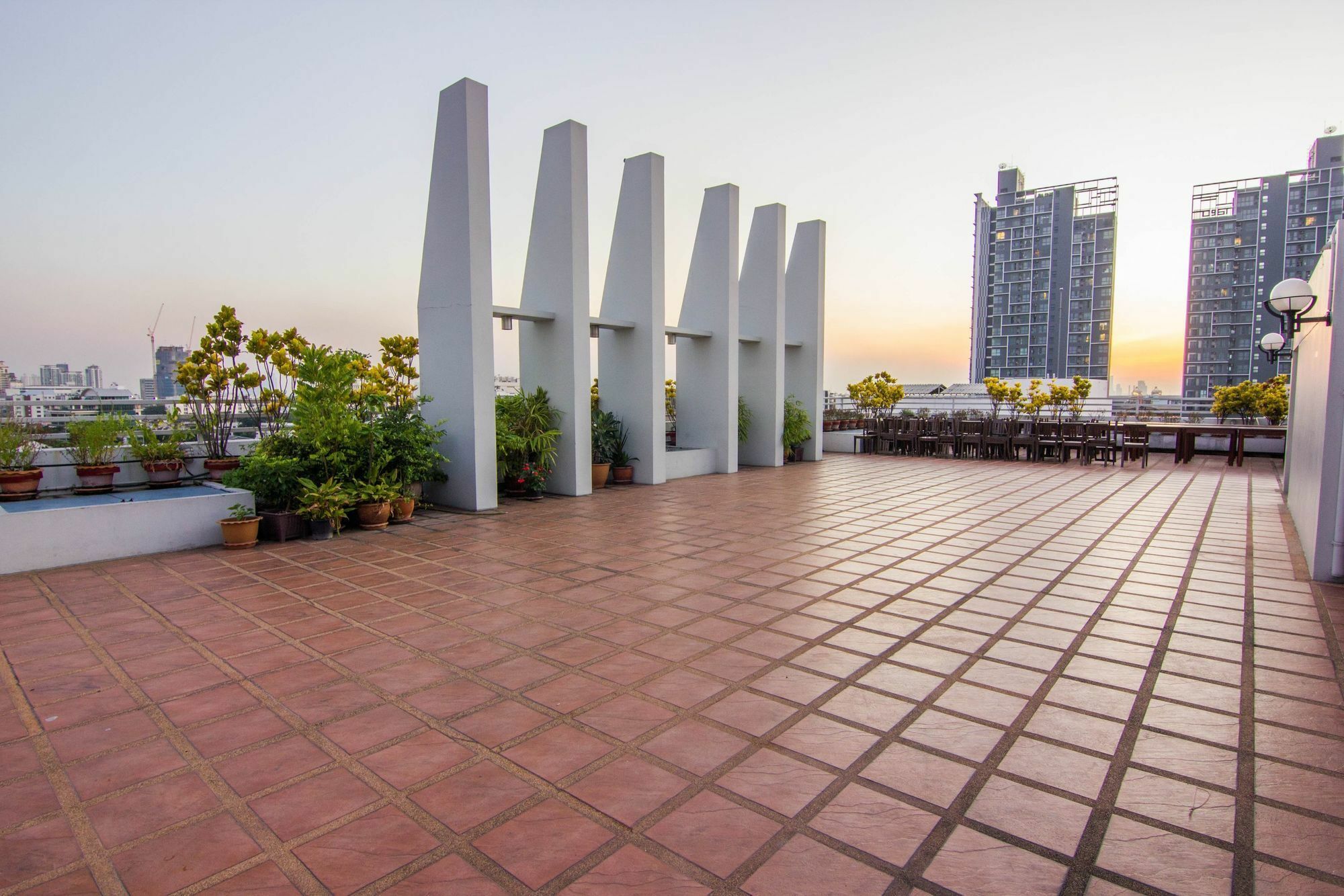 Zen Rooms Sukhumvit 81 Bangkok Ngoại thất bức ảnh