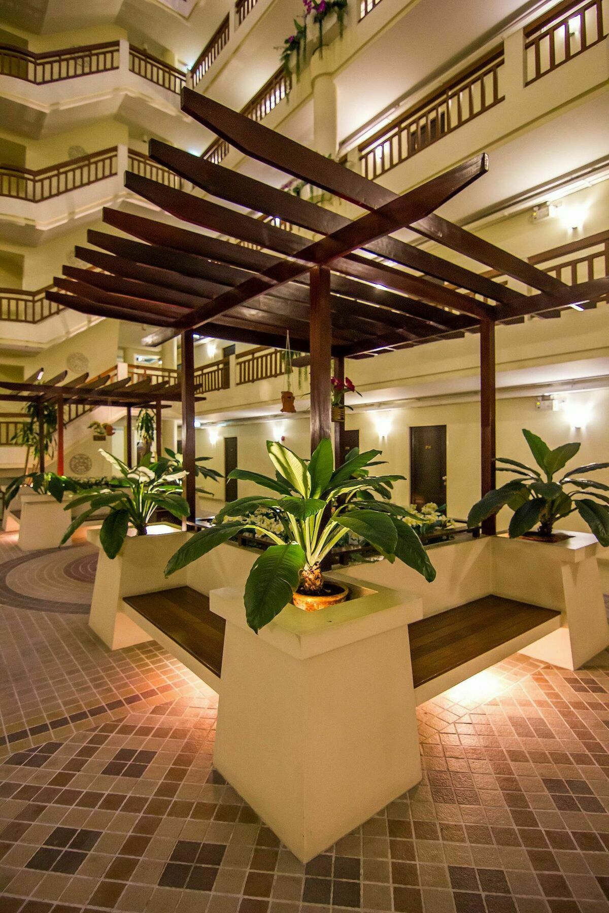 Zen Rooms Sukhumvit 81 Bangkok Ngoại thất bức ảnh