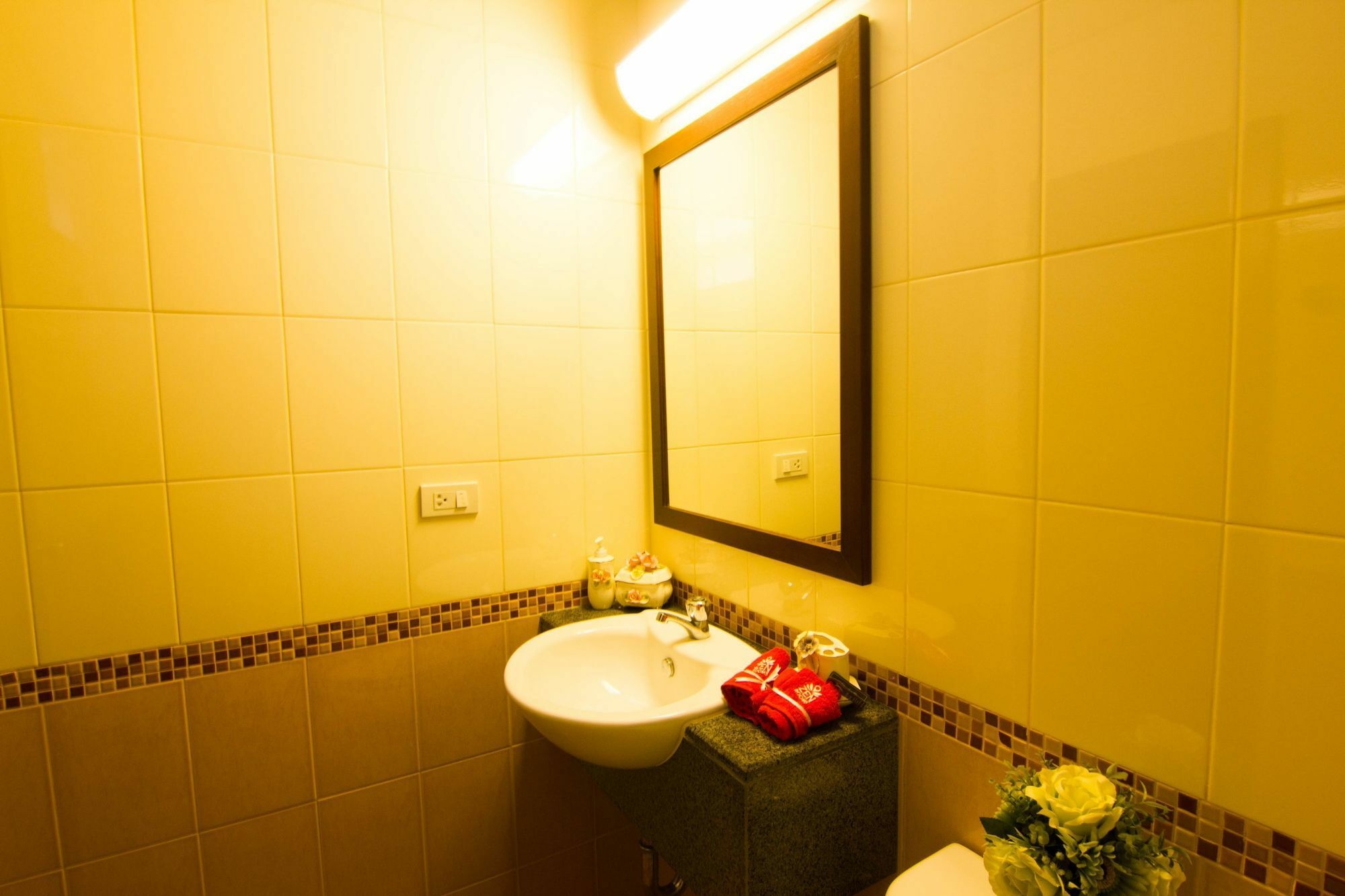 Zen Rooms Sukhumvit 81 Bangkok Ngoại thất bức ảnh